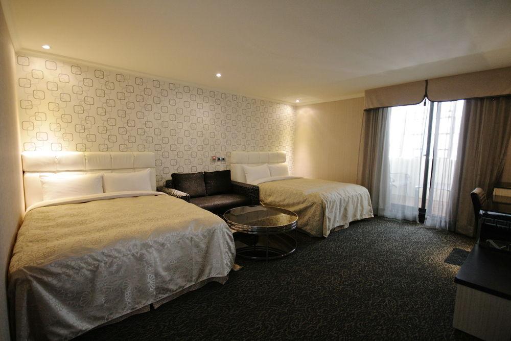 Fairy Tale City Motel 花蓮市 エクステリア 写真